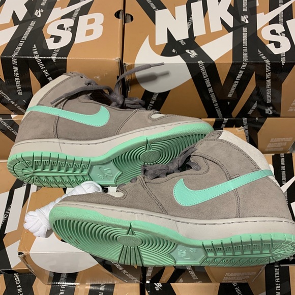 ❌SOLD❌Nike SB Dunk High Grey Mint Sz 9.5 RARE🔥 - Picture 2 of 5